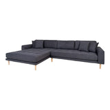 House Nordic Sofa Grå / B290xL170xH76 cm Lido Lounge Sofa, venstrevendt i mørkegrå med fire puder og natur træben Fra House Nordic B290xL170xH76 cm